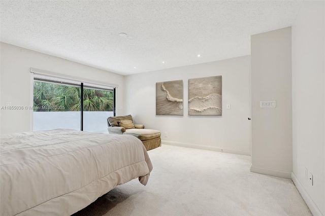 121 SW 96th Ter 205, Plantation, FL 33324