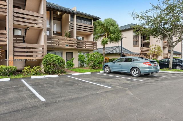 121 SW 96th Ter 205, Plantation, FL 33324