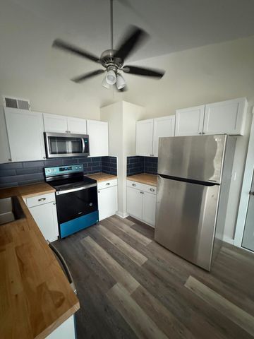 300 Macgregor Drive, Summerville, SC 29486
