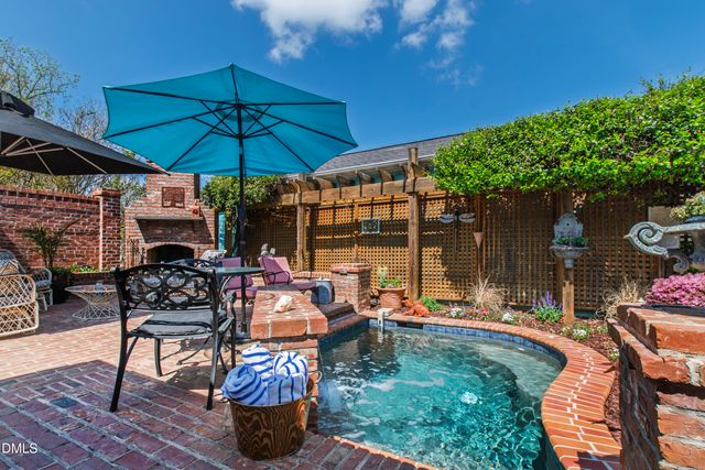 225 Elm Street, Raleigh, NC 27601