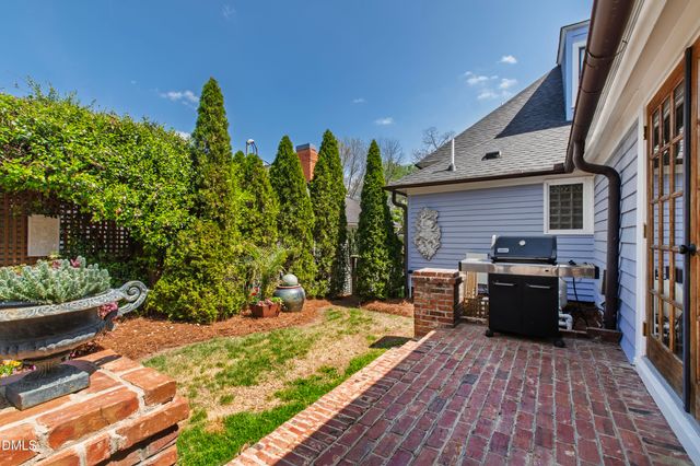 225 Elm Street, Raleigh, NC 27601