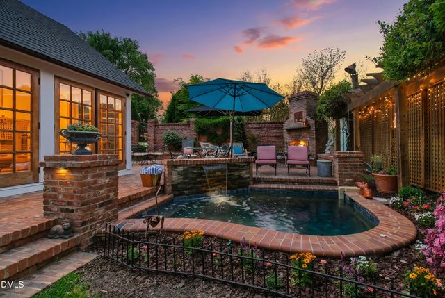 225 Elm Street, Raleigh, NC 27601