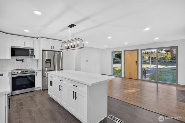 429 Harvard Avenue, Fircrest, WA 98466