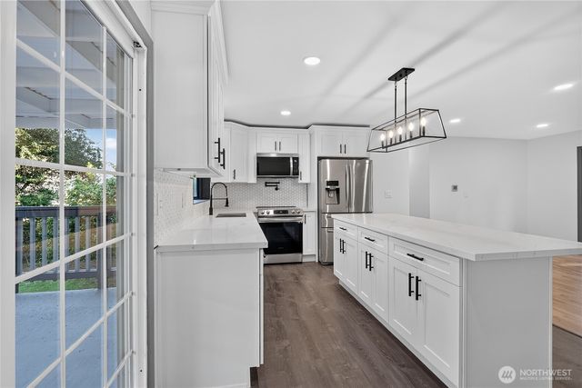 429 Harvard Avenue, Fircrest, WA 98466