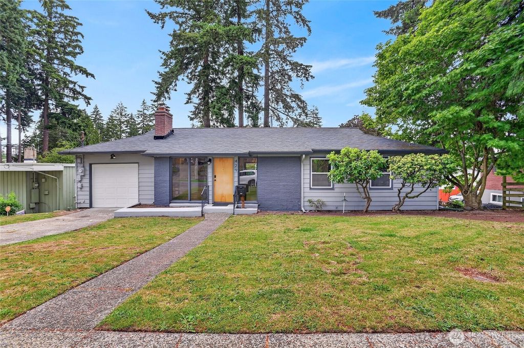 429 Harvard Avenue, Fircrest, WA 98466
