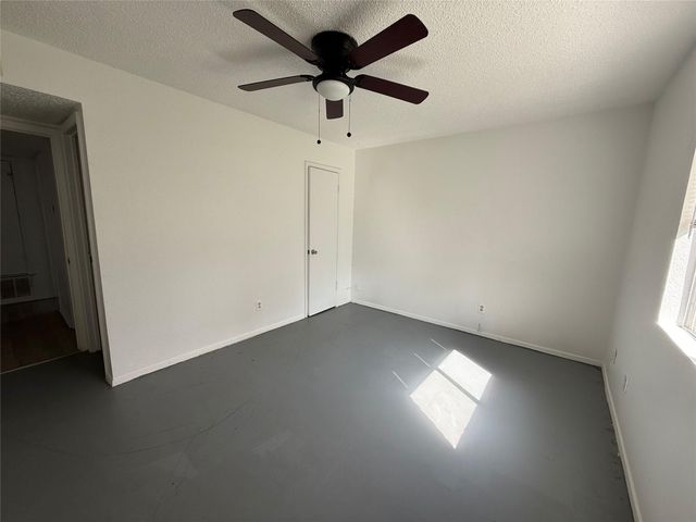 6715 Woodhue DR, Austin, TX 78745