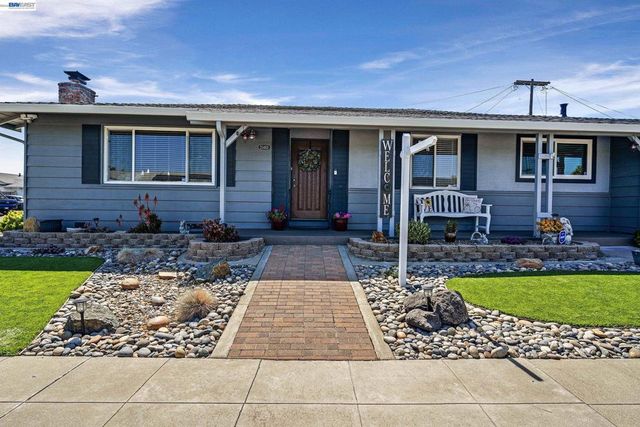 25483 Lindenwood Way, Hayward, CA 94545