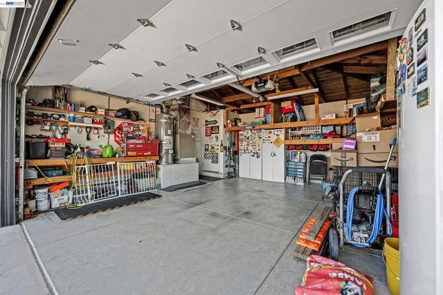 25483 Lindenwood Way, Hayward, CA 94545