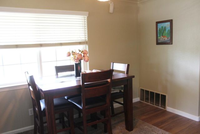2307 N Hayes Avenue, Fresno, CA 93723