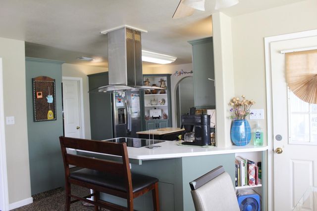 2307 N Hayes Avenue, Fresno, CA 93723