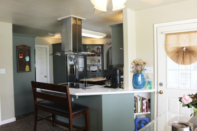 2307 N Hayes Avenue, Fresno, CA 93723