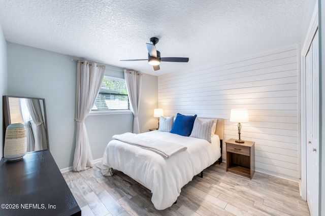 1170 19TH Street N, Jacksonville Beach, FL 32250