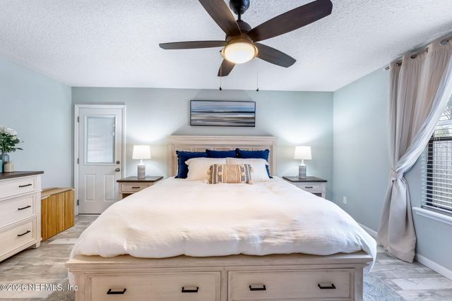 1170 19TH Street N, Jacksonville Beach, FL 32250