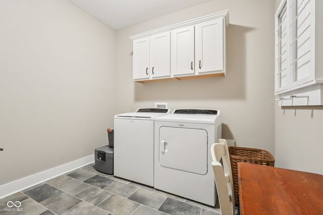 1569 Leisure Way, Greenfield, IN 46140