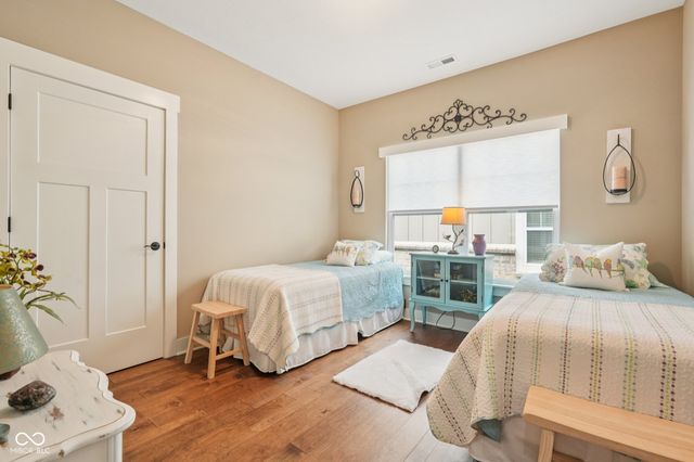 1569 Leisure Way, Greenfield, IN 46140