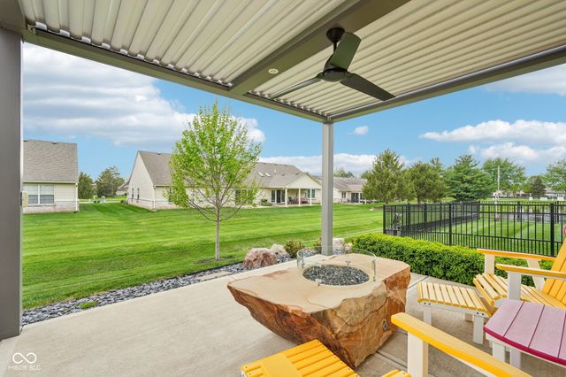 1569 Leisure Way, Greenfield, IN 46140