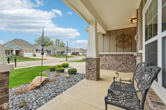 1569 Leisure Way, Greenfield, IN 46140