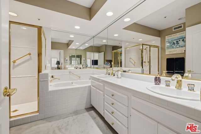 4235 Mary Ellen Avenue 303, Los Angeles, CA 91604
