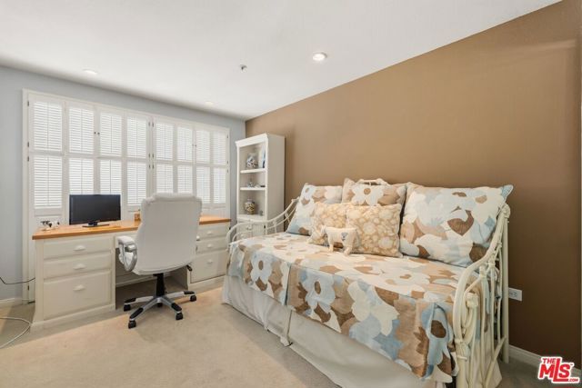 4235 Mary Ellen Avenue 303, Los Angeles, CA 91604
