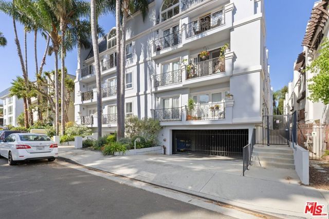 4235 Mary Ellen Avenue 303, Los Angeles, CA 91604