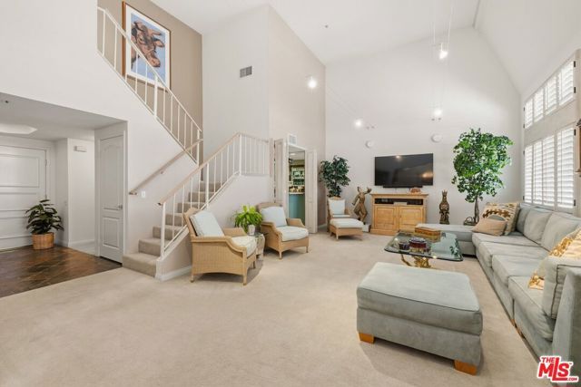 4235 Mary Ellen Avenue 303, Los Angeles, CA 91604