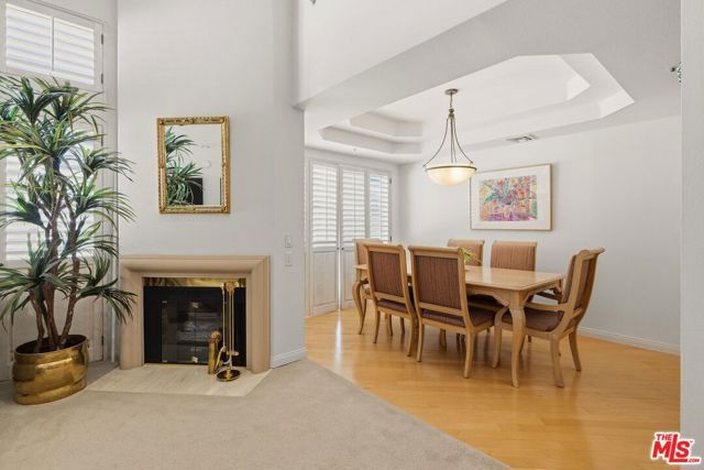 4235 Mary Ellen Avenue 303, Los Angeles, CA 91604