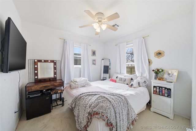 1643 S Oak Avenue, Bartlesville, OK 74003