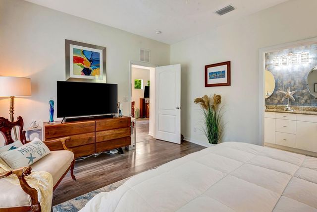 5007 BOSTON COMMON GLEN, Bradenton, FL 34211