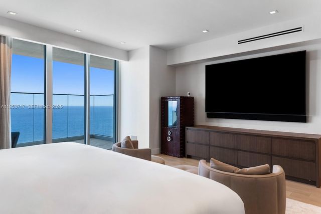 18501 Collins Avenue 3704, Sunny Isles Beach, FL 33160