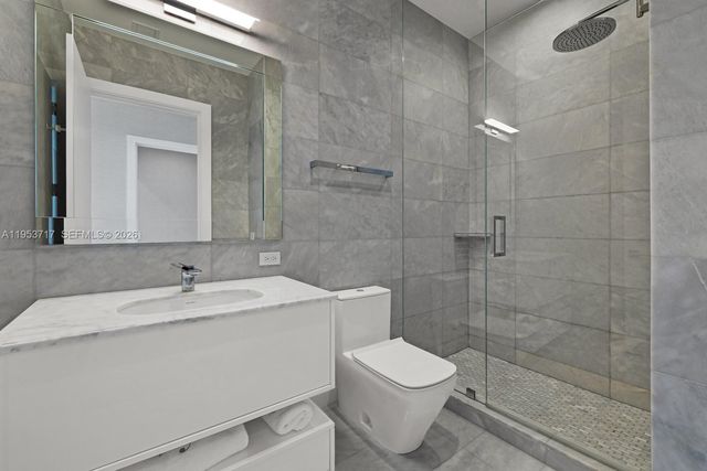18501 Collins Avenue 3704, Sunny Isles Beach, FL 33160