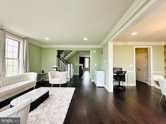 22611 WINDSOR LOCKS SQ, Ashburn, VA 20148