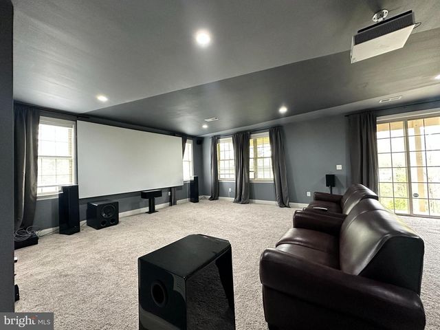 22611 WINDSOR LOCKS SQ, Ashburn, VA 20148