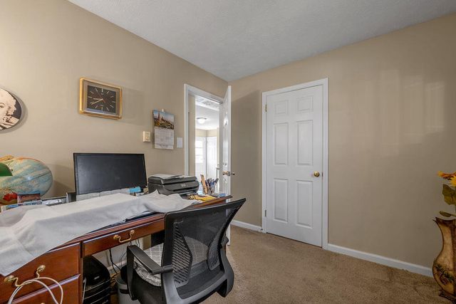 1312 Jannelle Court, Lexington, KY 40517