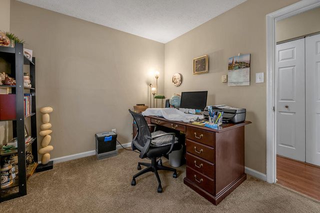 1312 Jannelle Court, Lexington, KY 40517