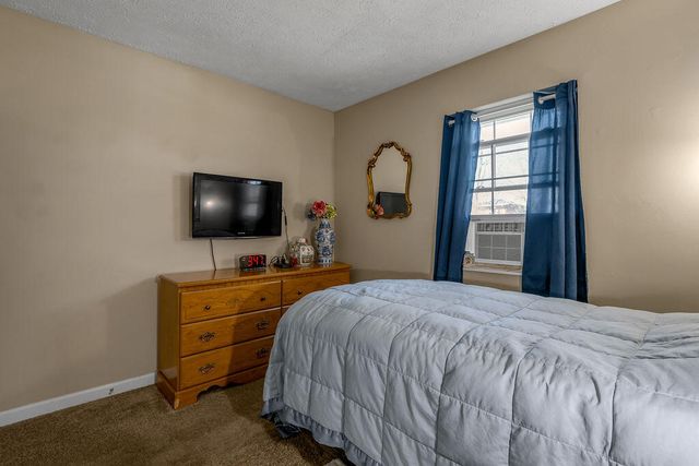 1312 Jannelle Court, Lexington, KY 40517