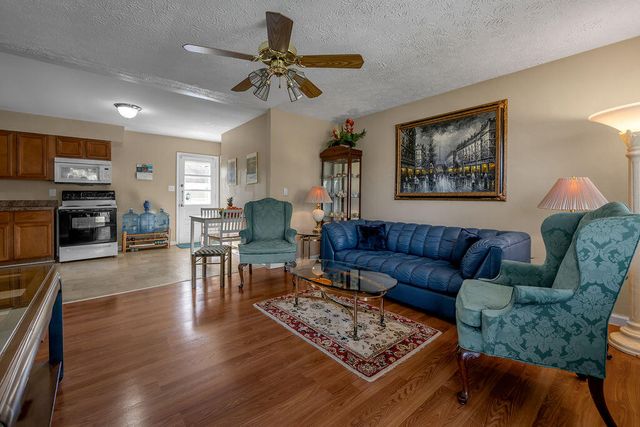 1312 Jannelle Court, Lexington, KY 40517