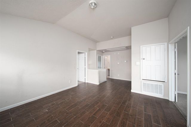 19543 Otter Trail Court, Katy, TX 77449