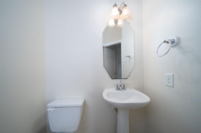 19543 Otter Trail Court, Katy, TX 77449