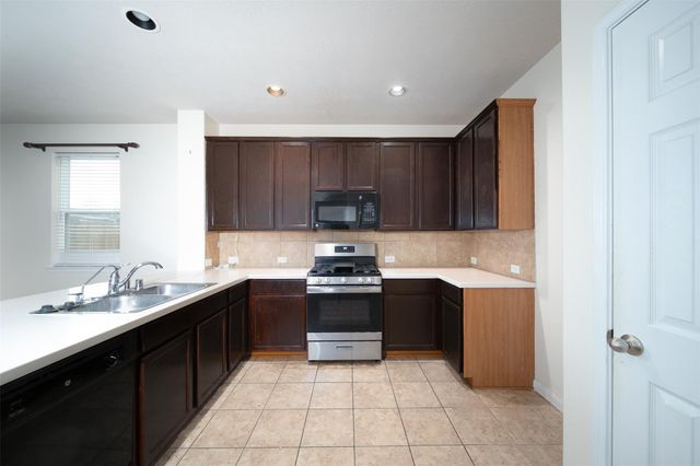 19543 Otter Trail Court, Katy, TX 77449