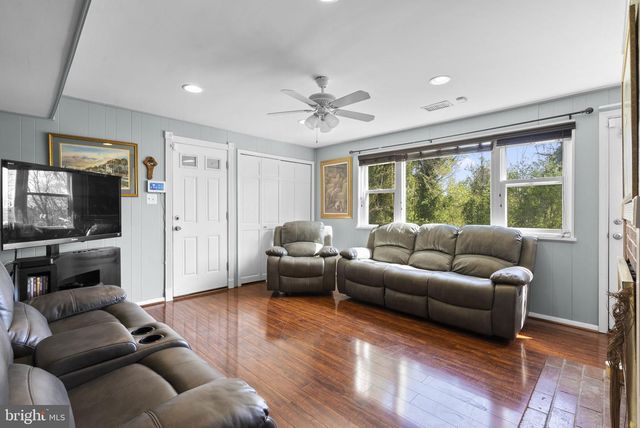 13304 CHALFONT AVE, Fort Washington, MD 20744