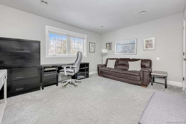 9 Westminster Way, Pomona, NY 10970