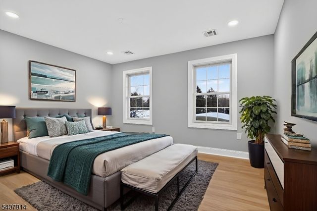 105 Woodfern Rd, Branchburg Twp., NJ 08853