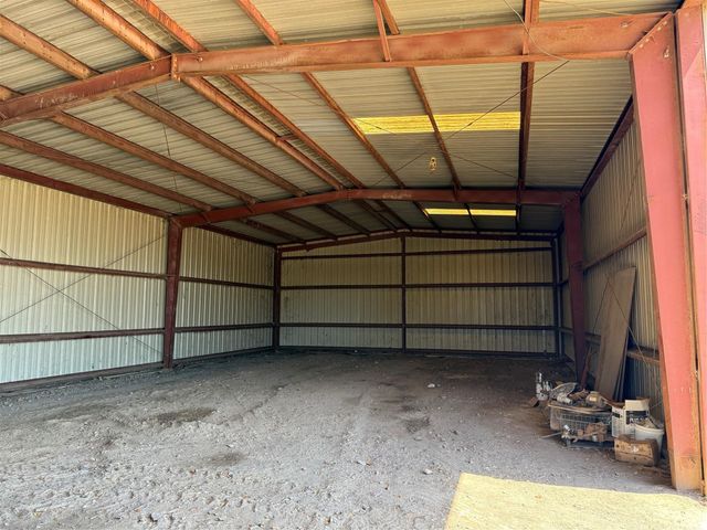 285 Meadowview Drive, El Campo, TX 77437