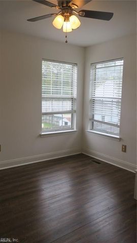 702 Parkside DR, Newport News, VA 23608