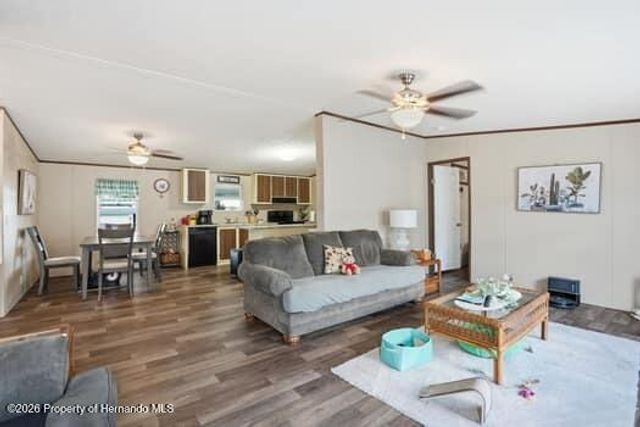 9209 Fontaine Drive, Brooksville, FL 34613