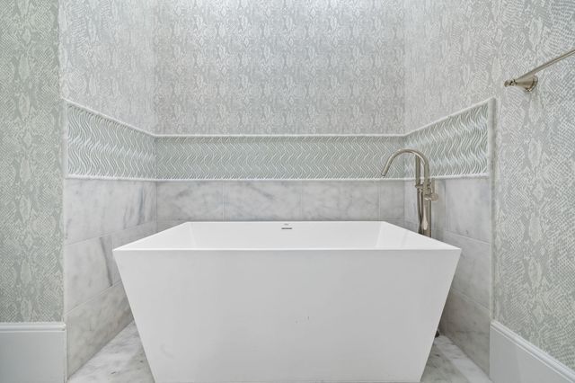 4845 W County Hwy 30A, Santa Rosa Beach, FL 32459