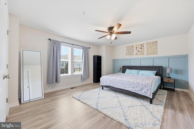 1906 GLADSTONE ST, Frederick, MD 21702