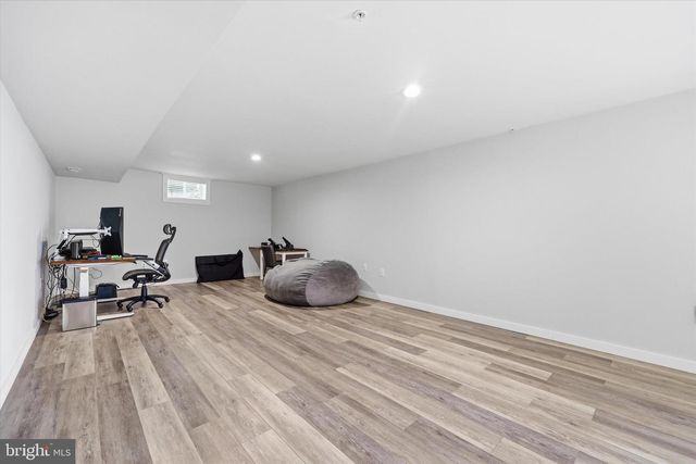 1906 GLADSTONE ST, Frederick, MD 21702