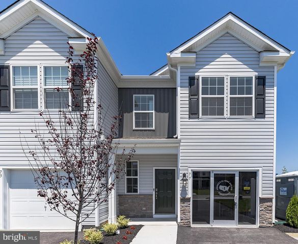 105 MAZZEO DR, Glassboro, NJ 08028