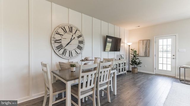 105 MAZZEO DR, Glassboro, NJ 08028